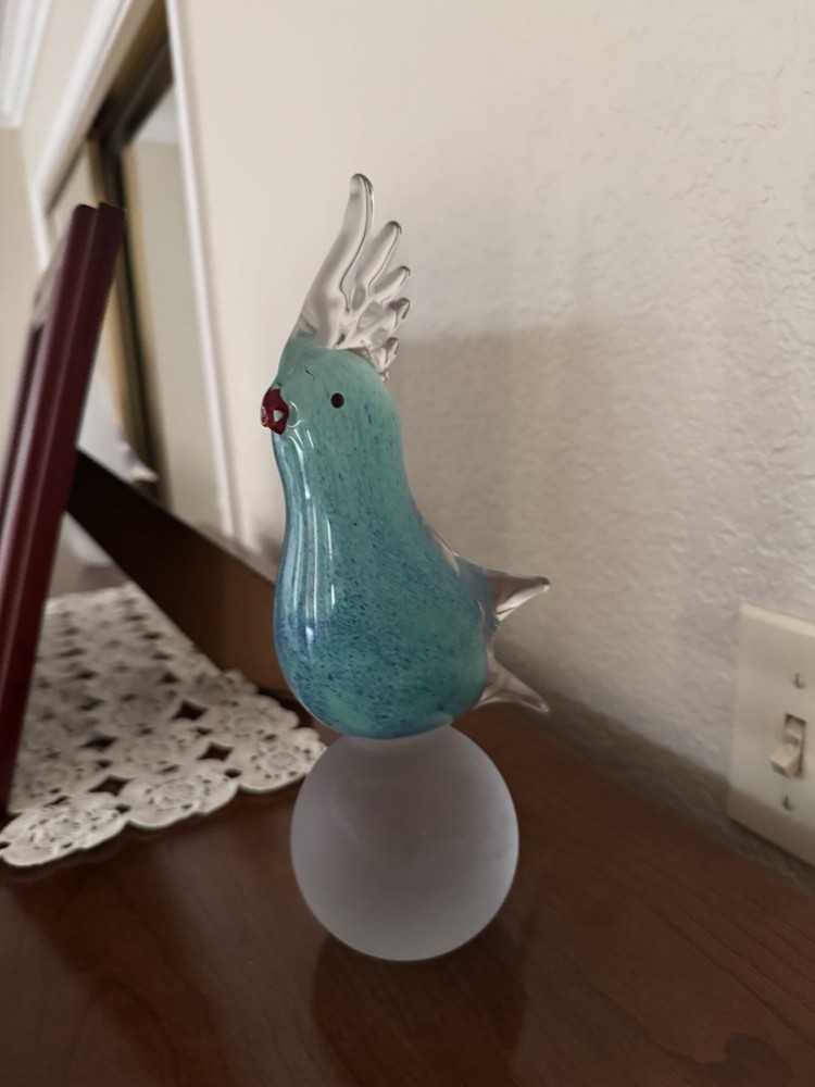 Blue Crystal Parrot Bird ? Statue Solid