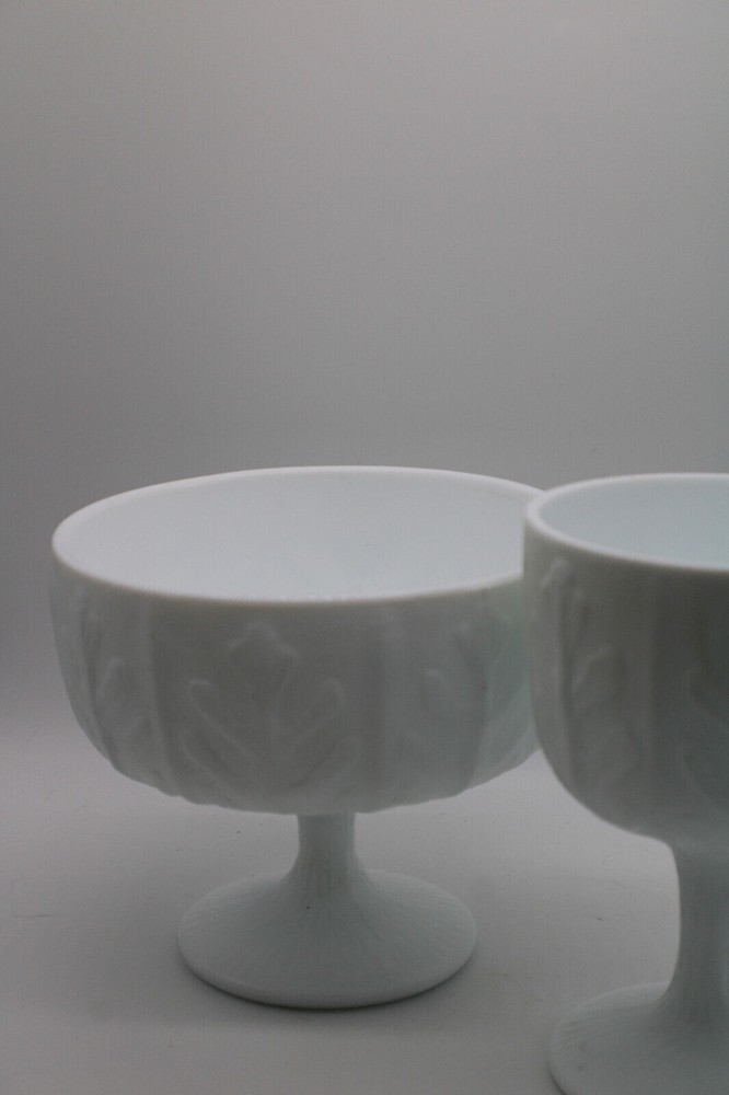 White FTD Pedestal Planters Set of 2 Planters