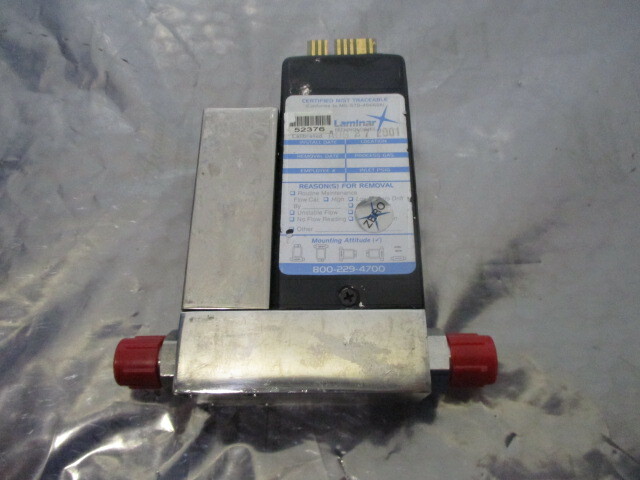UNIT UFC-1110A Mass Flow Controller, MFC, SF6, 200 SCCM, 421124