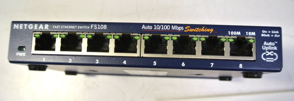 NETGEAR ProSafe (FS108) 8-Ports External Switch 10-100 Desktop Switch