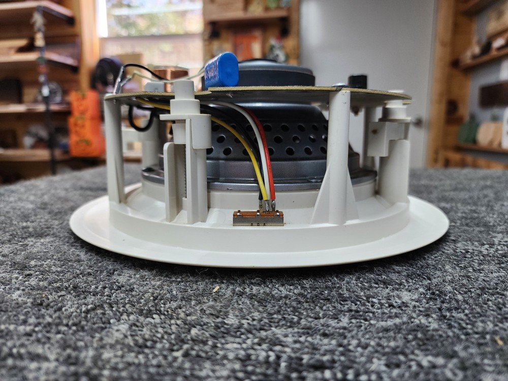 SpeakerCraft CRS TWO 6" 2 Way In/Ceiling Speaker