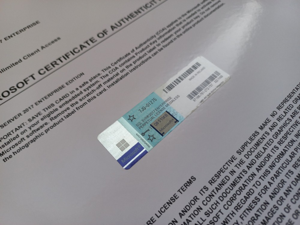 Microsoft SQL Server 2017 ENTERPRISE 64 Core Unlimtd CAL CoA Authentic 7JQ-01275