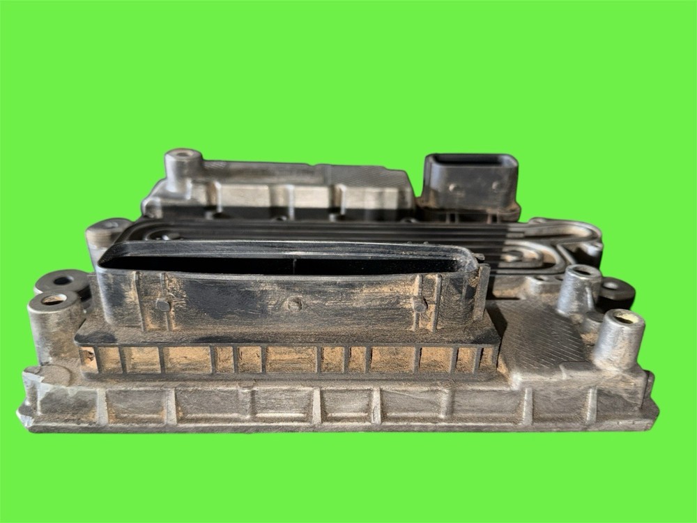 Detroit Diesel Engine Control Module ECM RA0024460135
