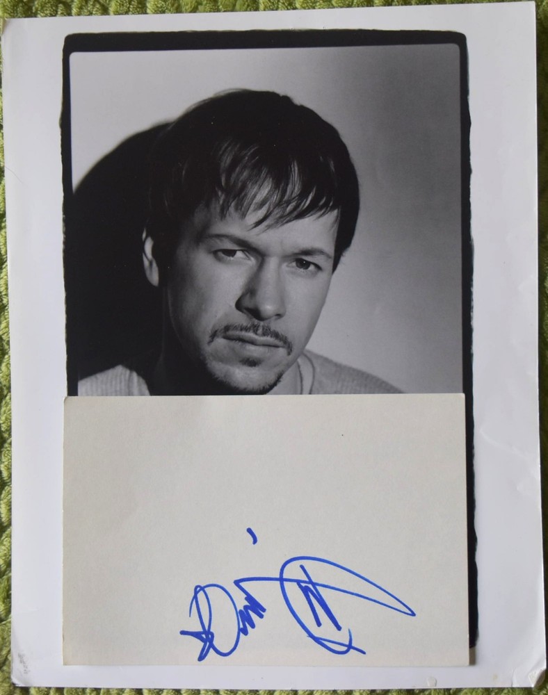Donnie Wahlberg Hand Signed Card