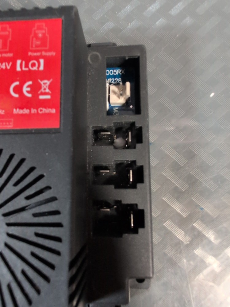 HY2005RX-24V Remote Control Box Receiver 2.4G Bluetooth *Open Box* #54