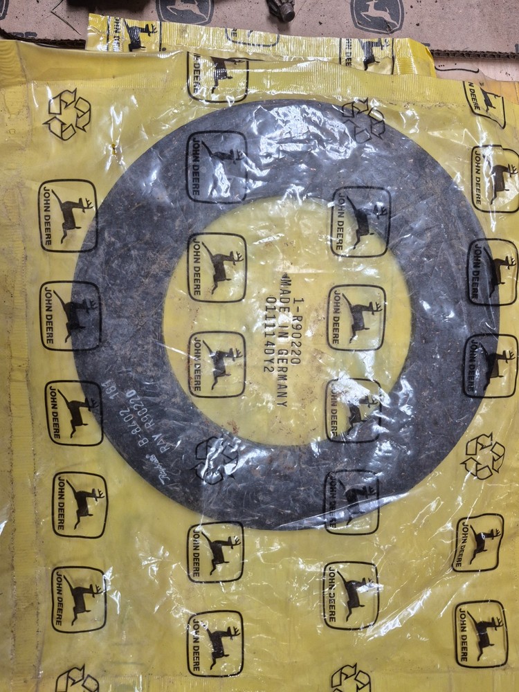 John Deere Lining, Part Number R90220