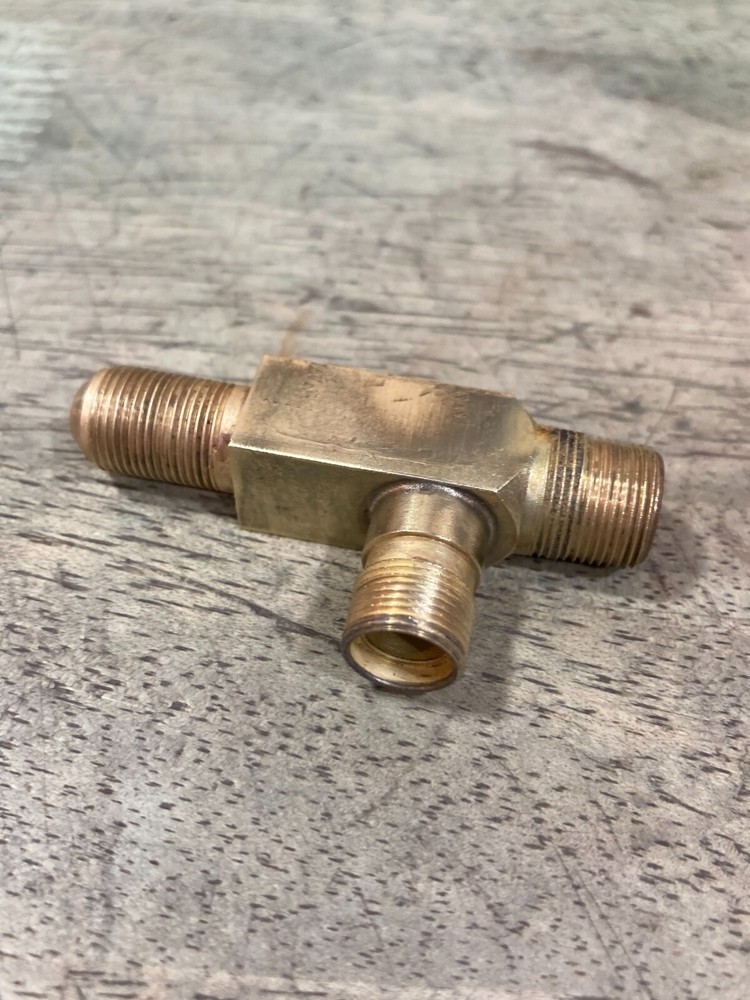 Coleman 288A Lantern - Valve Body