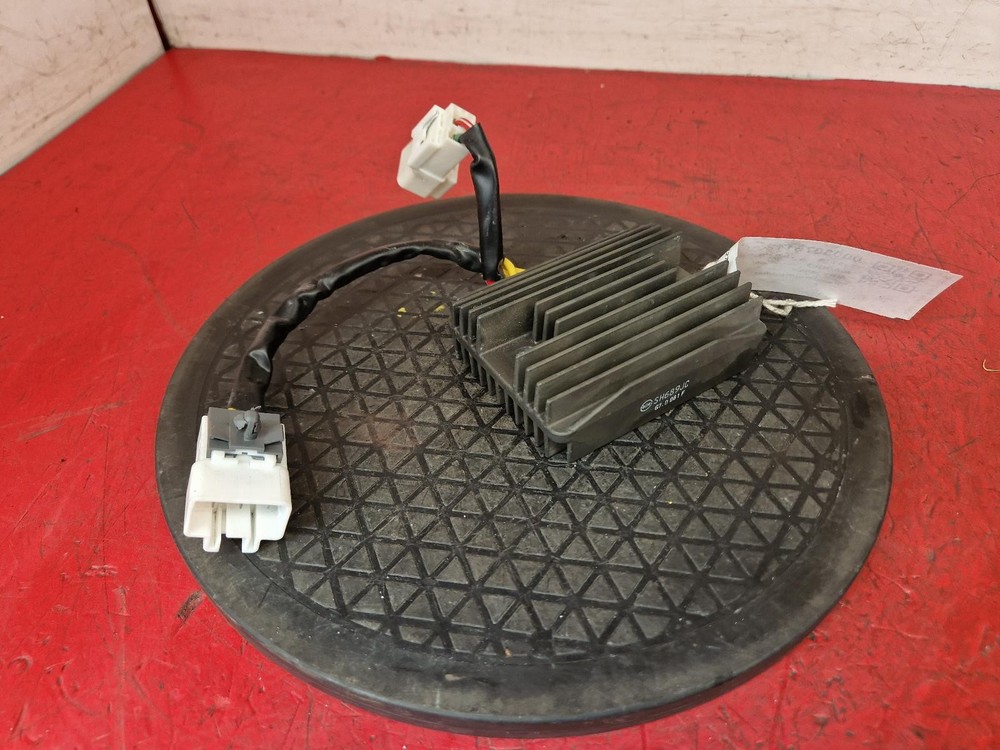 PIAGGIO MP3 300 LT REGUALTOR RECTIFIER 2019