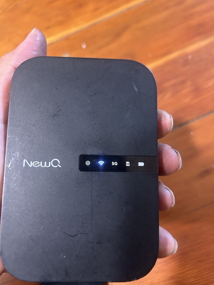 NewQ File Hub, SD CARD Reader