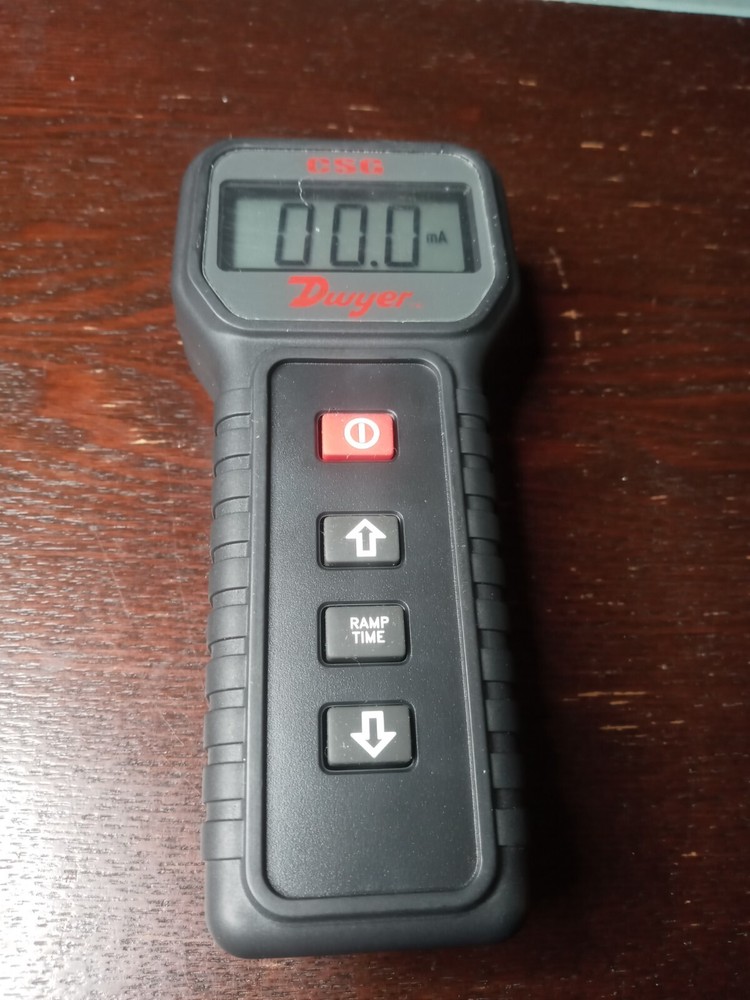 Dwyer Manometer  Model CSG 23E18