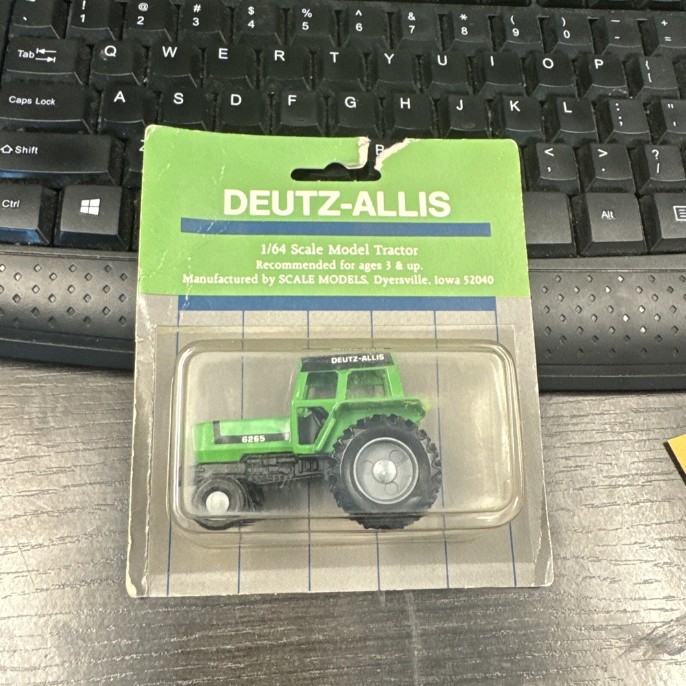 1/64th Scale Deutz-Allis 6265 Model Tractor Die-cast Scale Models