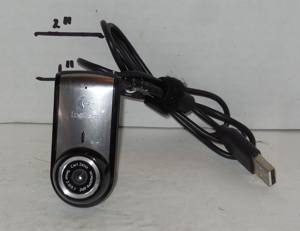 Logitech Webcam with built in Mic Model V-UBU48