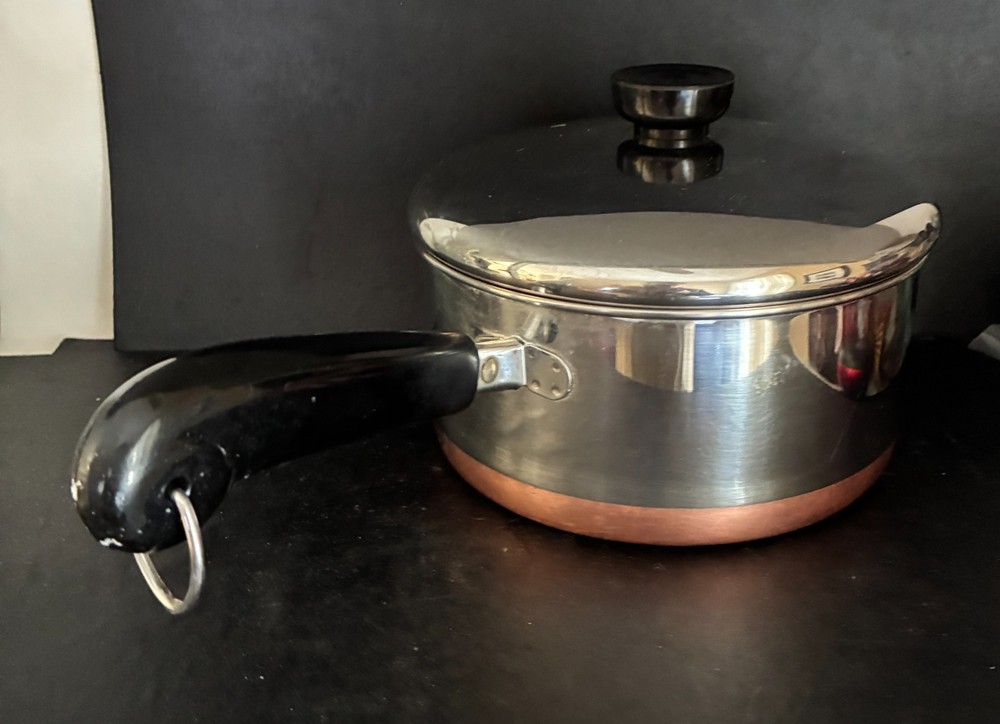 1801 Revere Ware 2 Quart Qt  Saucepan With Lid  U.S.A. Copper Bottom