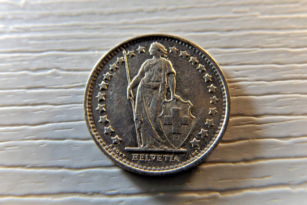SWITZERLAND 1977 1/2 Franc