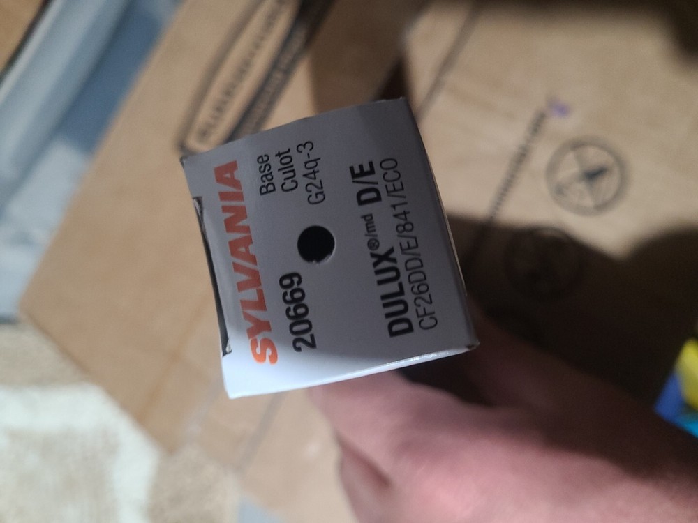 CF26DD/E/841 SYLVANIA Base G24q-3 20669