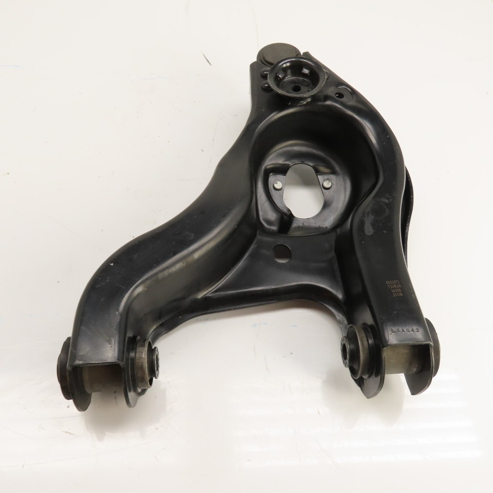 6521375 LSA043 Lower Control Arm with Ball Joint
