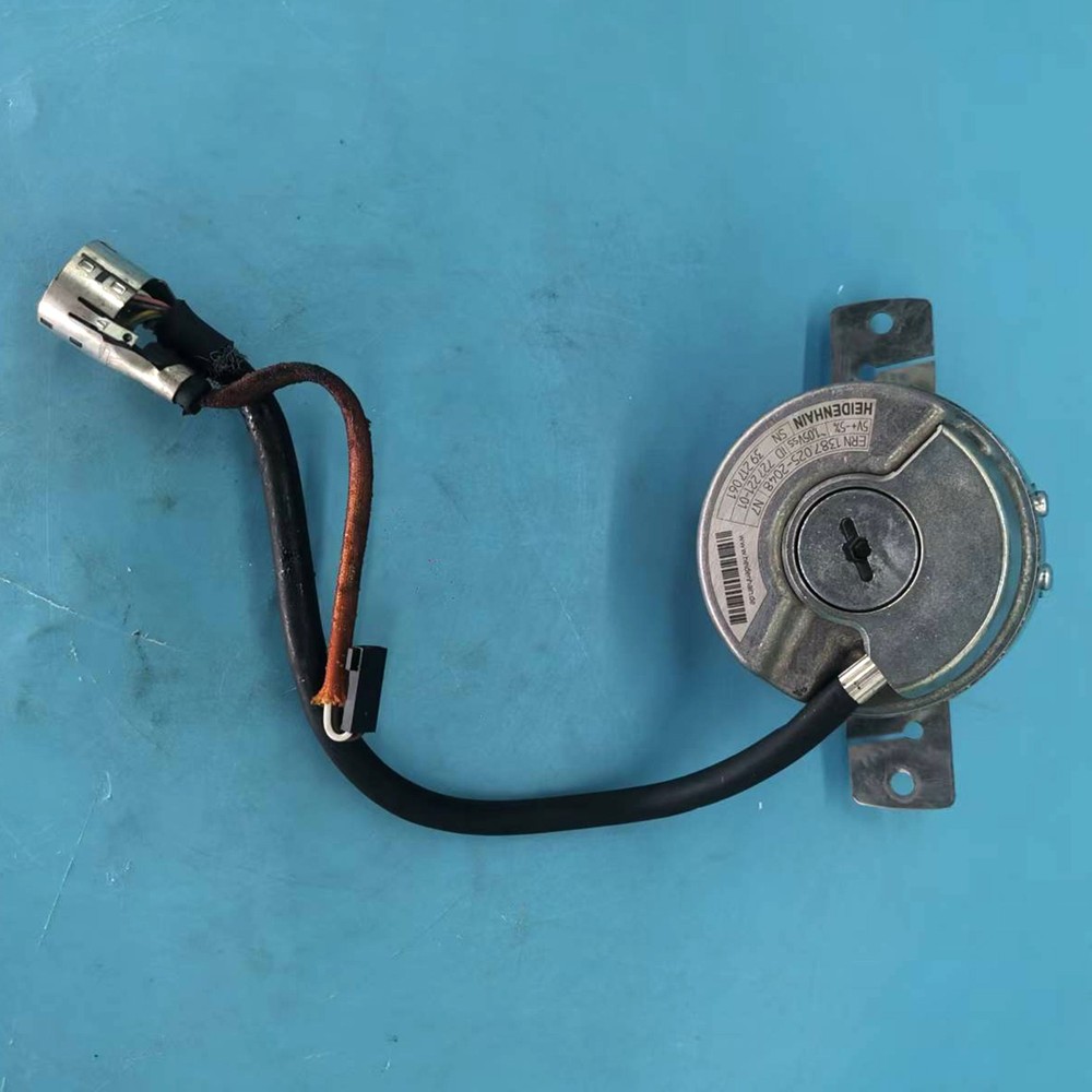 1PC USED HEIDENHAIN ENCODER ERN 1387.025-2048 727221-01 Tested in Good Condition