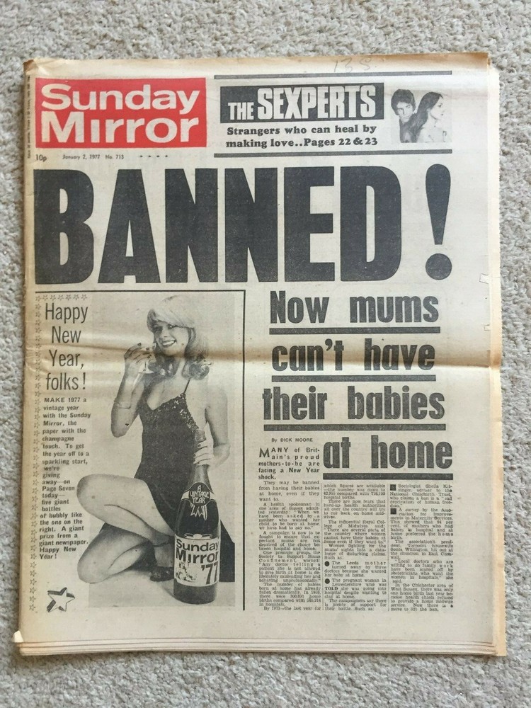 Sunday Mirror Newspaper 2nd January 1977