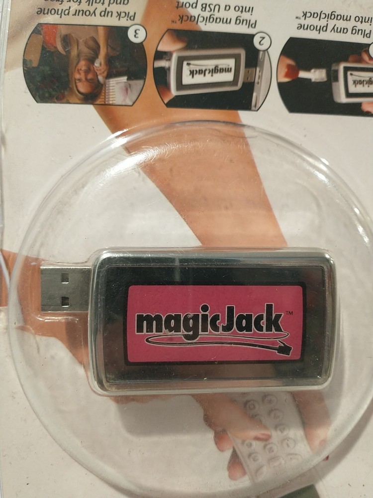 MagicJack A921 USB Phone Jack 2008 Local + Long Distance Calling Open Box