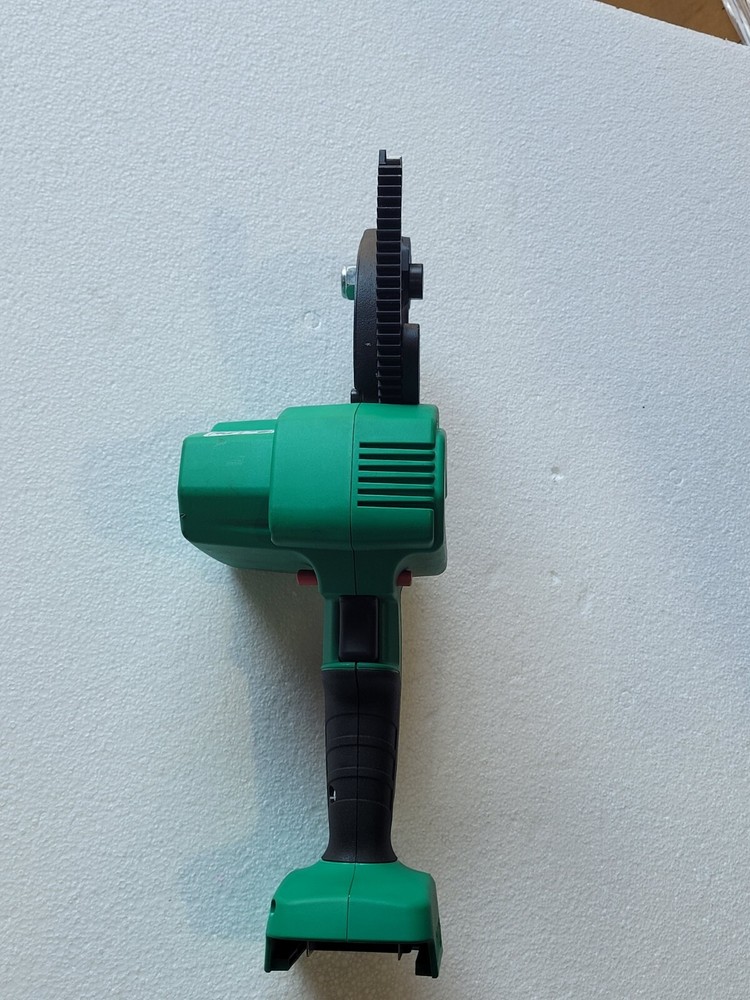 Greenlee Battery Ratcheting Cable Cutter Tool Only