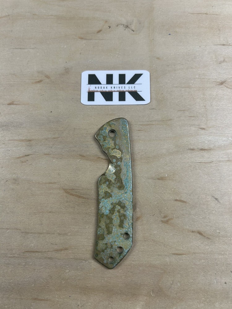 Nodak Custom “Merope” Shipwreck Brass Spyderco Brouwer Handle Scale