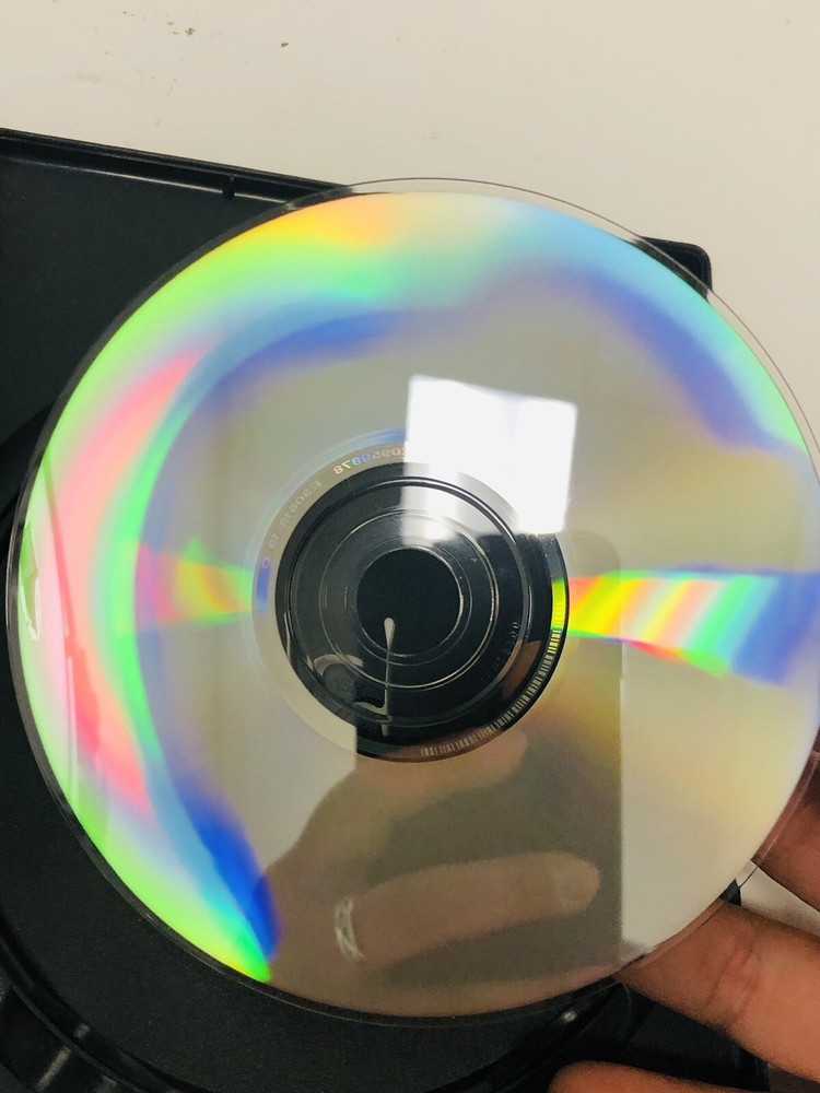 Microsoft Digital Image Suite 9 PC CD Rom Software 2 Disc Set 2003 Key Included