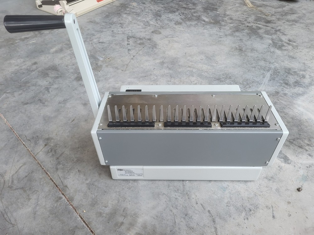 Combind C150 Binding Machine with Bindings and Accessories