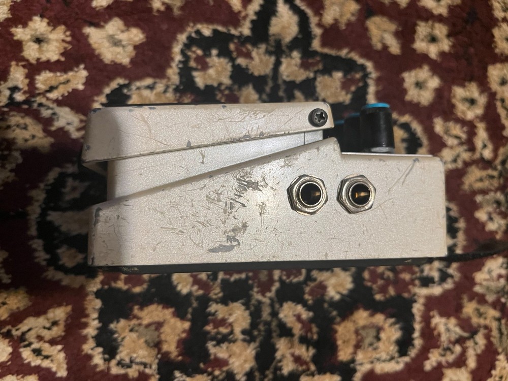 Boss DD-6 Digital Delay (Dark Gray Label) 2002 - 2008 - White