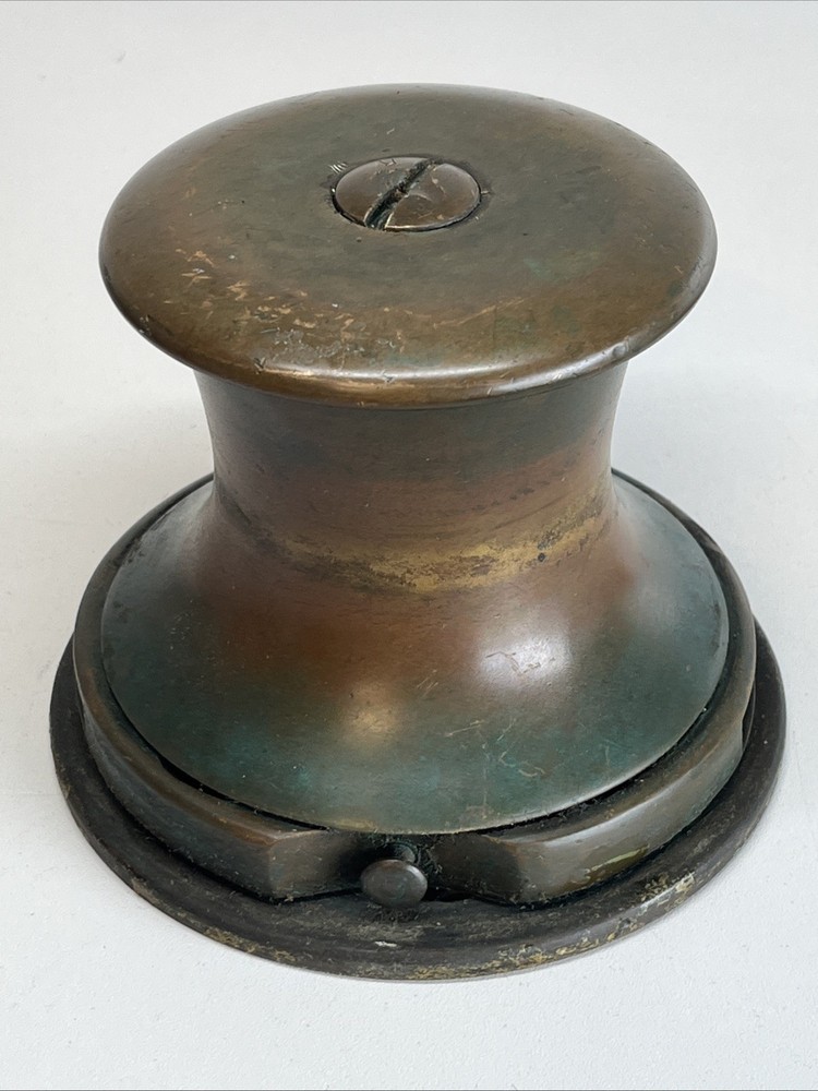 Bronze Sailboat Winch 6" Base Diameter-Flat Handle Style
