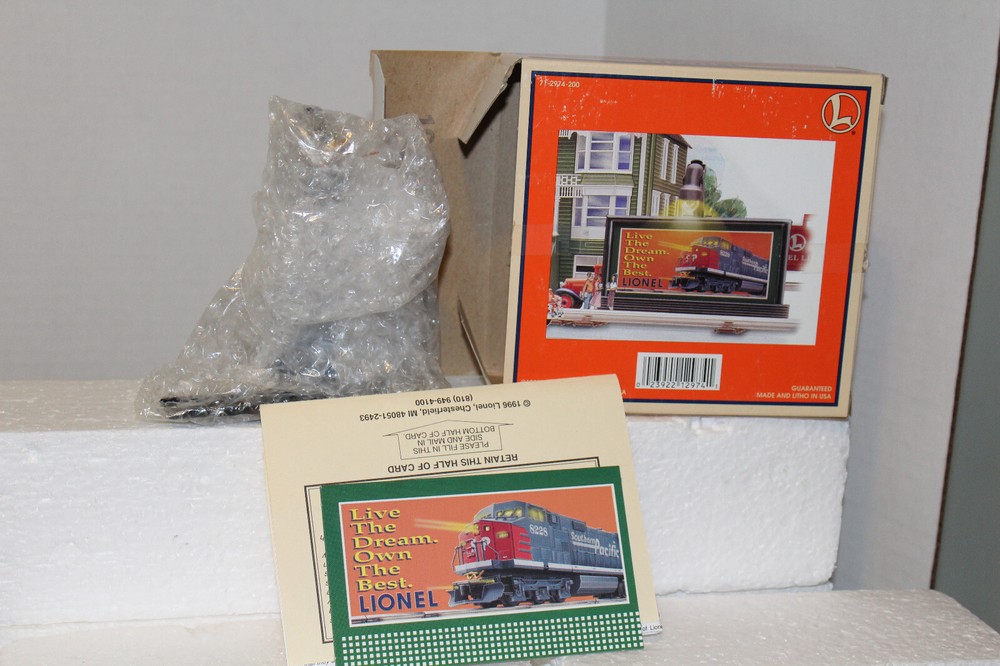LIONEL #12974 BLINKING BILLBOARD LIGHT