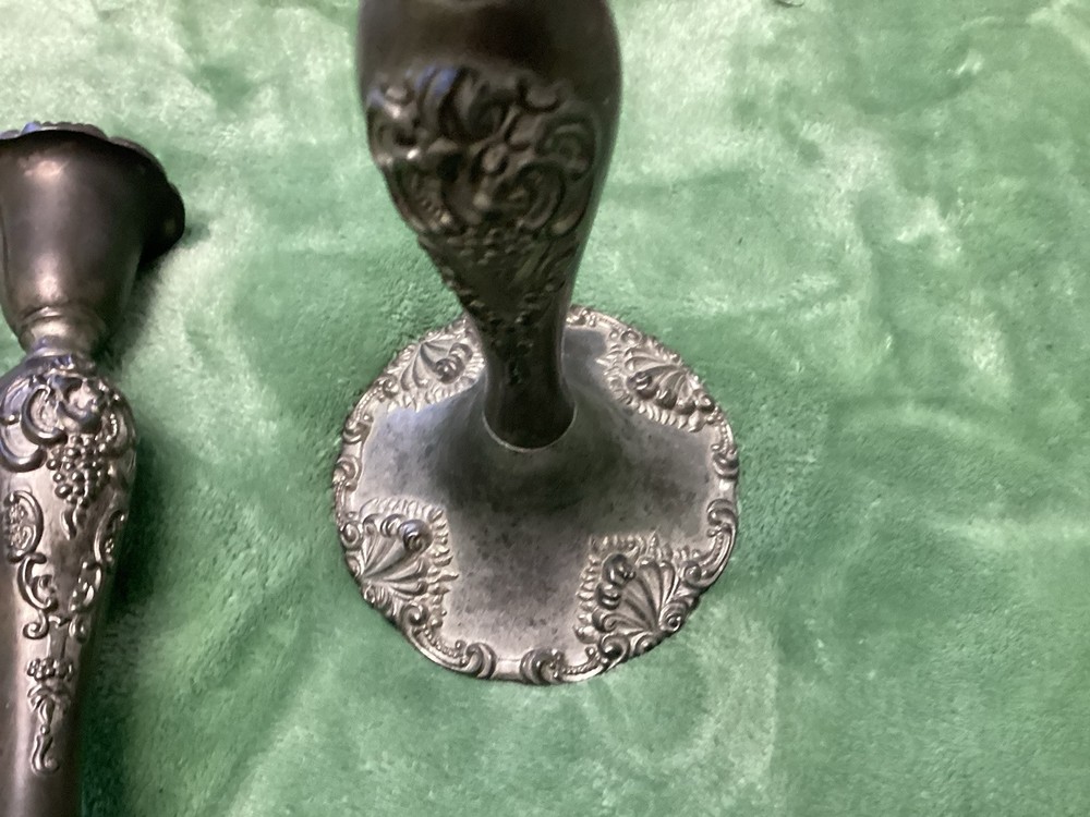 Pair Godinger Antique Baroque Silver plate Candlesticks , Grape Design 8.5”,