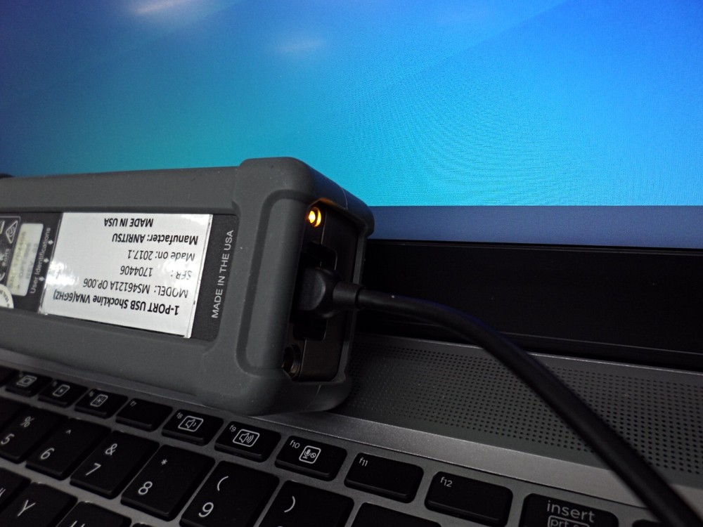 (AS-IS)Anritsu 1-PORT USB ShockLine Network Analyzer MS46121A,6GHz,Booting Error