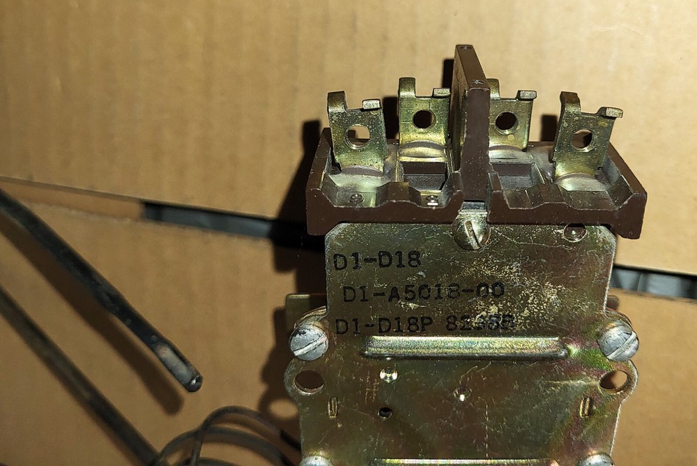 Southbend 3004238 OEM Thermostat, D Type, Deck Oven