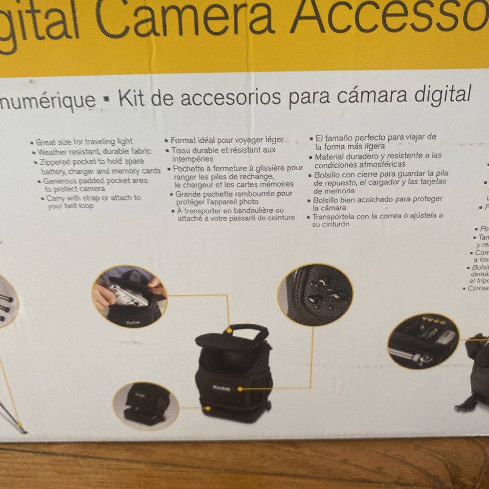 Kodak Digital Camera Accessory Kit 2 Bags And Tripod New