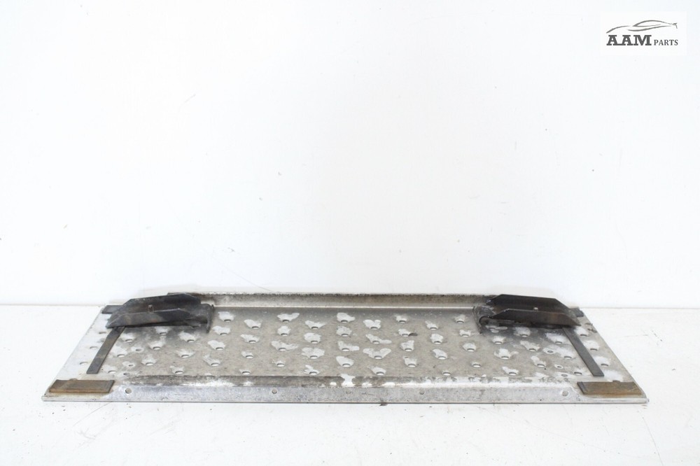 2018-2024 FREIGHTLINER CASCADIA FRONT STEP DECK CATWALK PLATE OEM