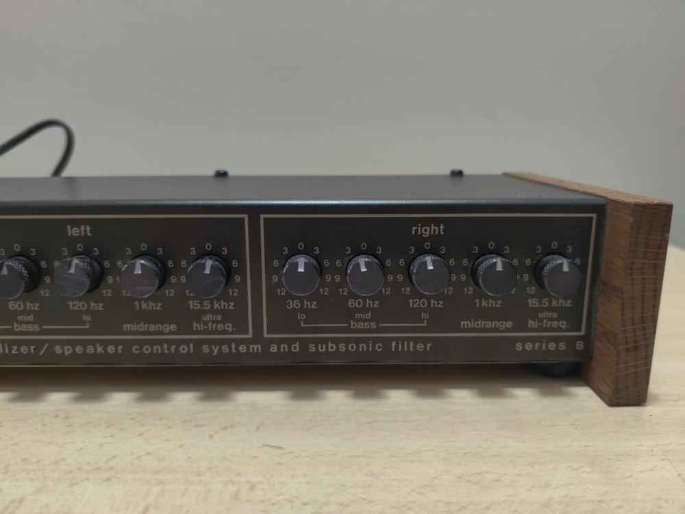 Audio Control Model 520 Series B Stereo Equalizer Subsonic Filter - See Video!