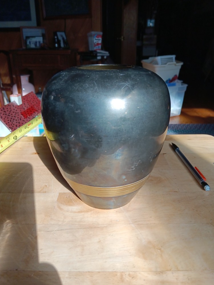 SOLID BRASS VASE 6 " BLACK WITH GOLD STRIPE. 933