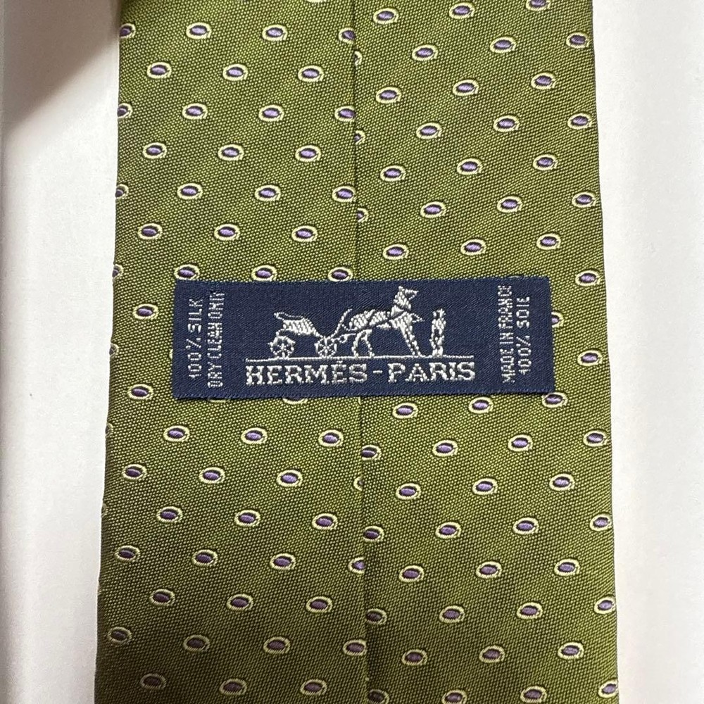 Hermes tie green dot silk jacquard