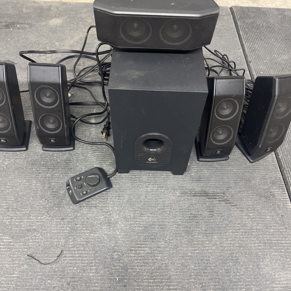 Logitech X-540 5.1 Surround Sound Computer Speakers Complete Working