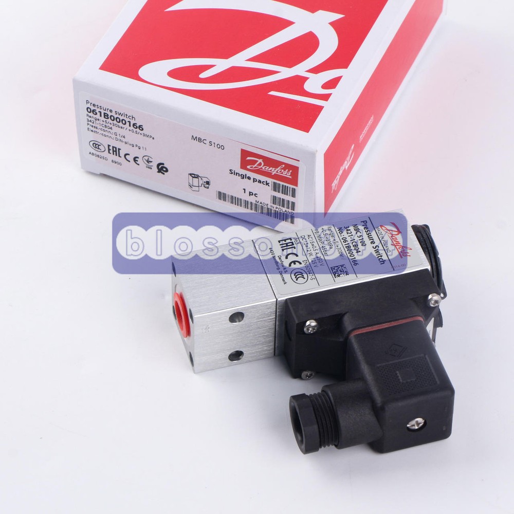 1PCS New Danfoss 061B000166 pressure switch