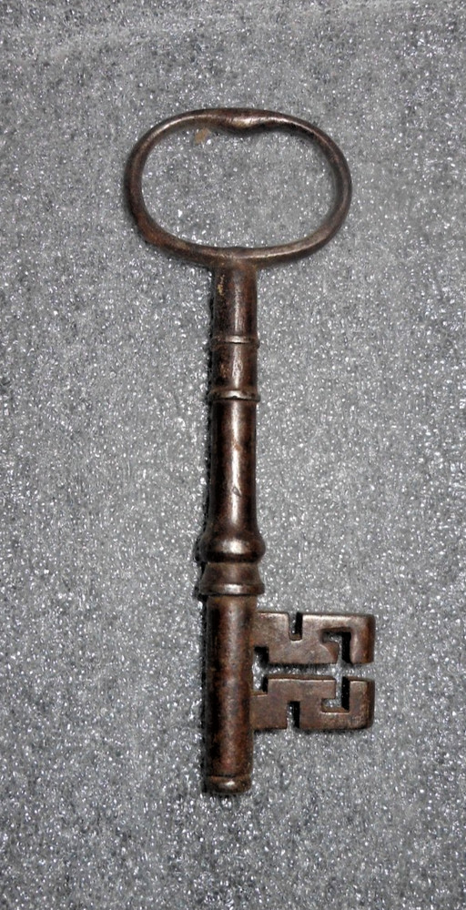 Antique Key - Iron Key 4" long Steamer Trunk Key