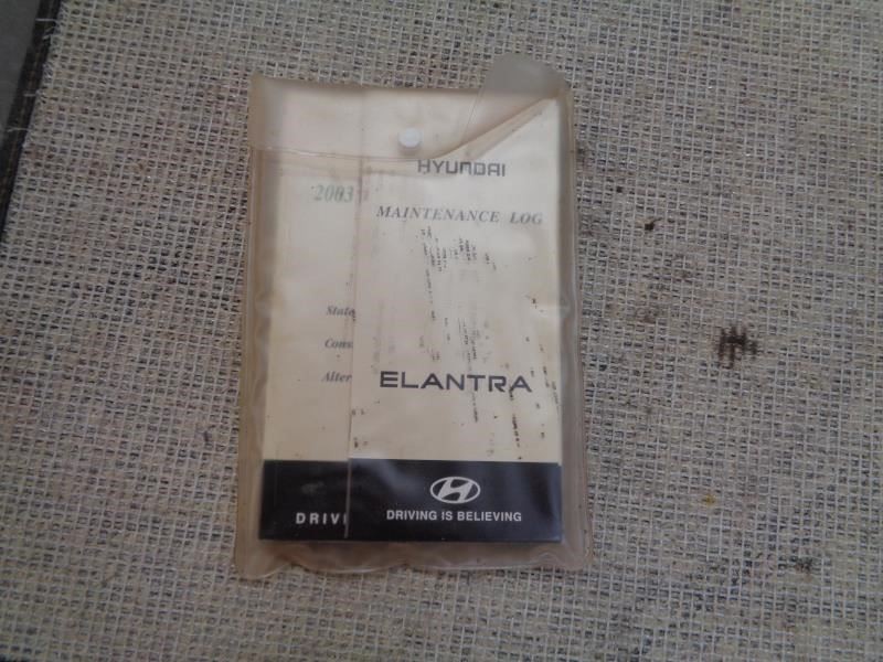 ELANTRA   2003 Owners Manual 1570629