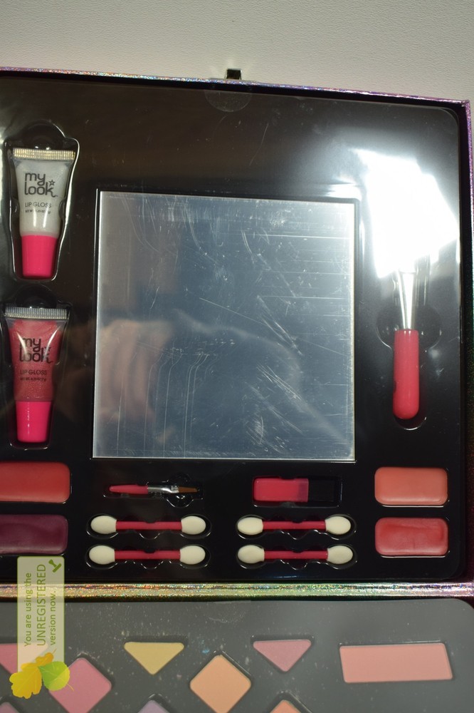 My Look Ultimate Glitter Makeover Studio