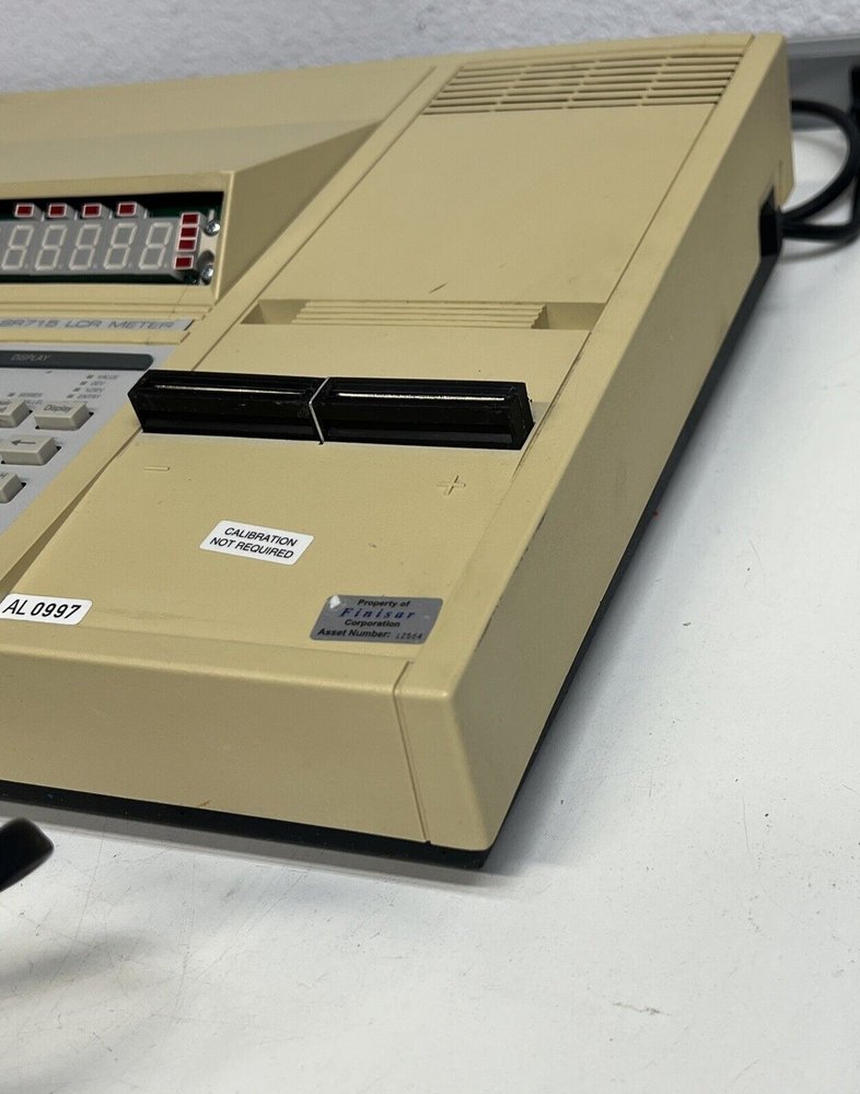 Stanford Research SR-715 LCR tester