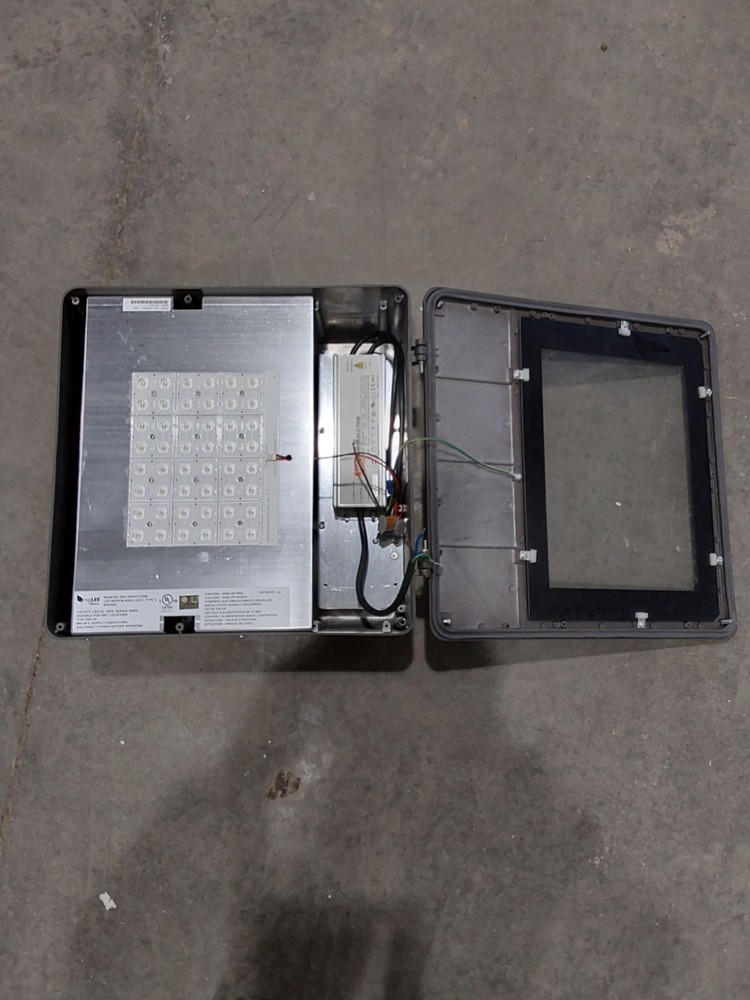 Max Lite Parking Lot Light