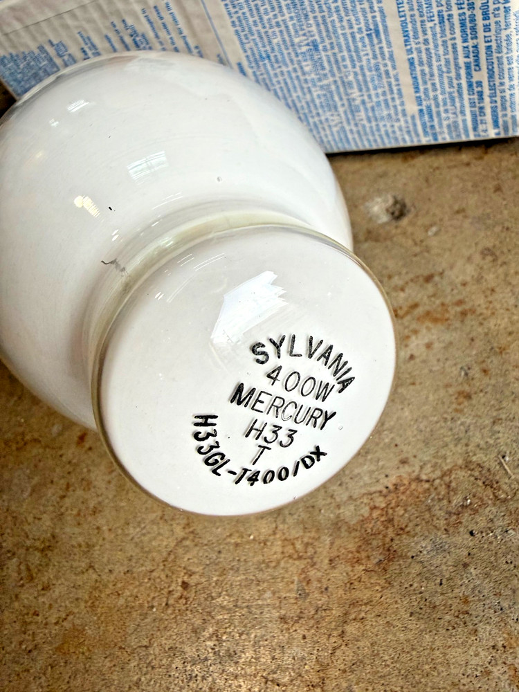 H33GL-T400/DX Coated Light Bulb Lamp 400W BT37 E39 Mogul Base SYLVANIA NEW 69422