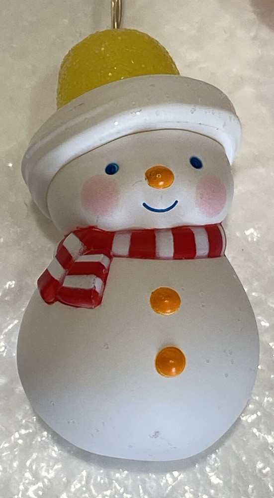 2023 Hallmark ~ Miniature GUMDROP SNOWMAN Light String (10 LIGHTS) - NIB