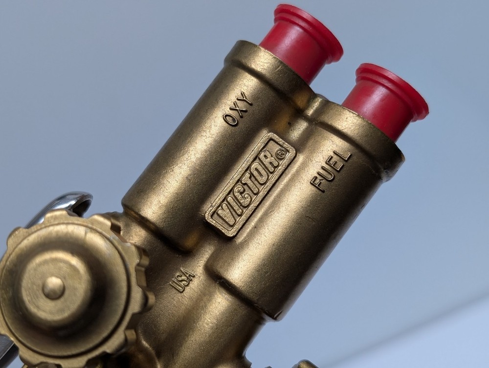 VICTOR ST900FC Torch Cutting (NEW).