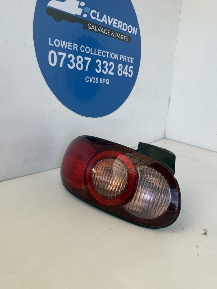 2005 MAZDA MX5 REAR PASSENGER SIDE  TAIL LIGHT ✅