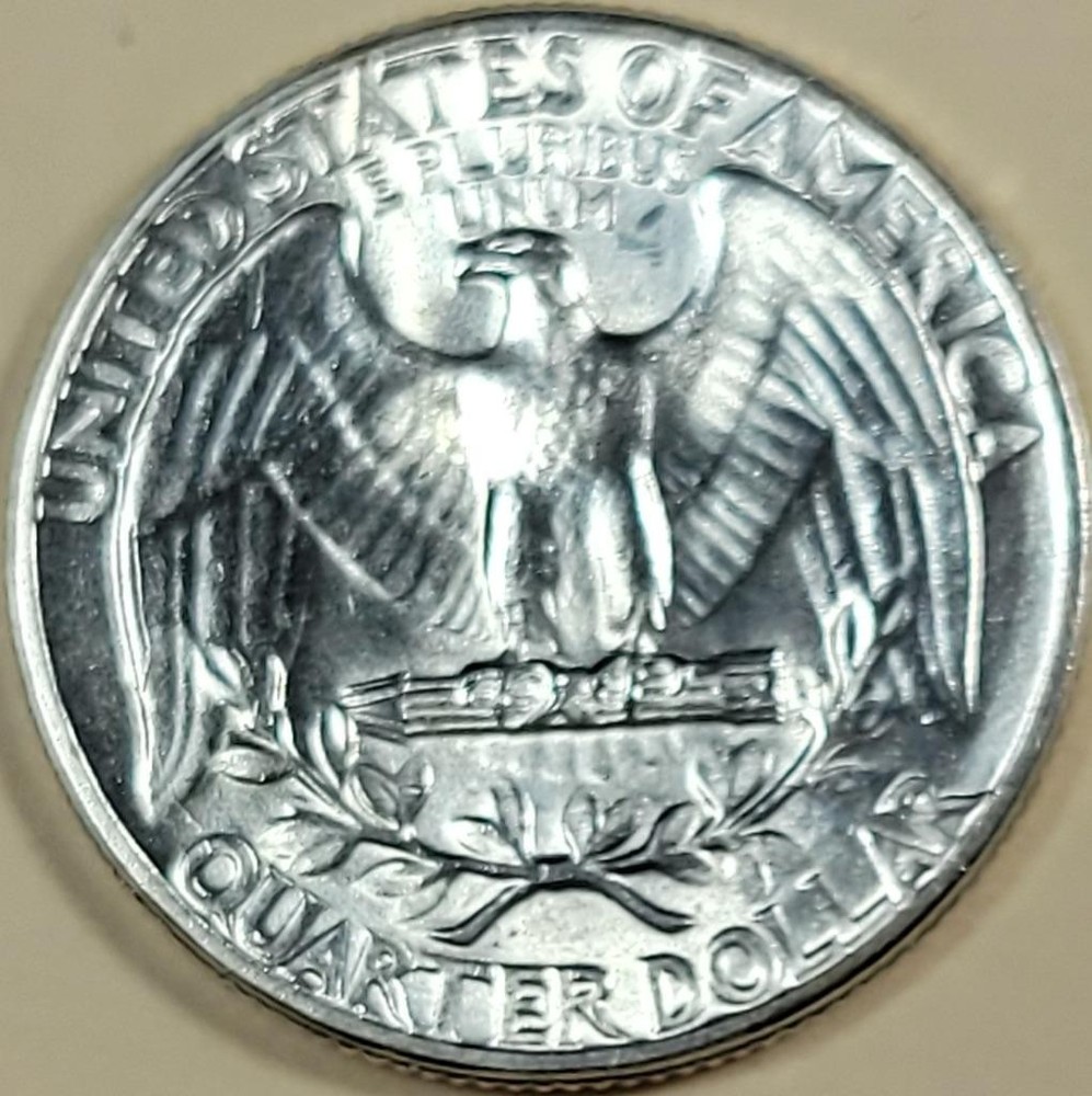1941 Silver Washington Quarter - ** CHBU **